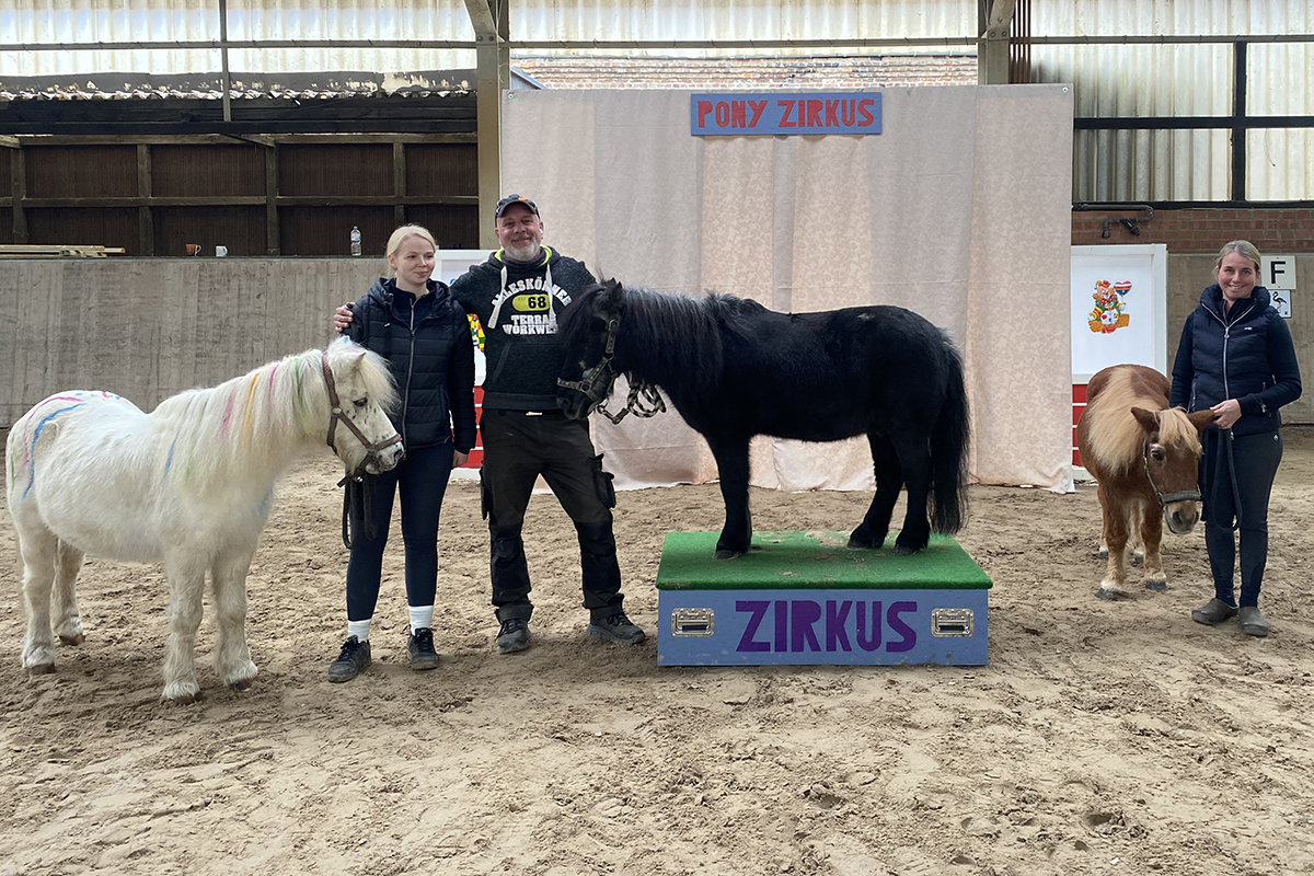 Beitragsbild Osterferien Ponyzirkus